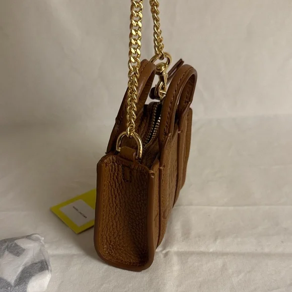 The Nano Tote Bag Charm - Picture 2 of 10